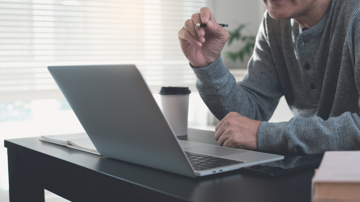 The Hidden Risks of Following Finfluencers for Financial Advice