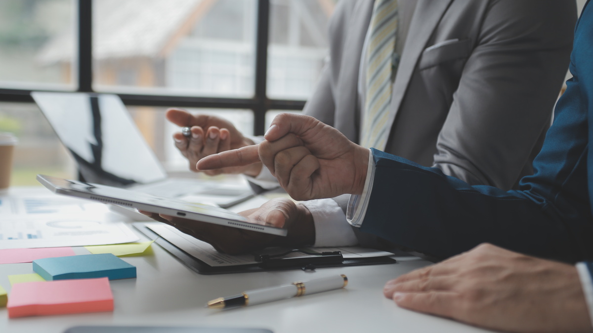 How Much Does a Financial Advisor Cost?